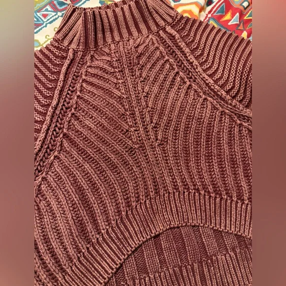 Free People Cozy Knit Turtleneck Sweater! - Picture 3 of 9